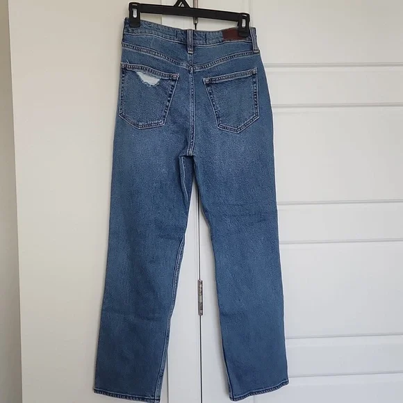 Never been worn Hollister Light Blue Denim Jeans - Picture 2 of 3